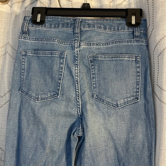Women’s 24 Blue Jean Flare/Wide Legged Pants Leg Split 5 Pockets Zip/Button Clos - Picture 9 of 14